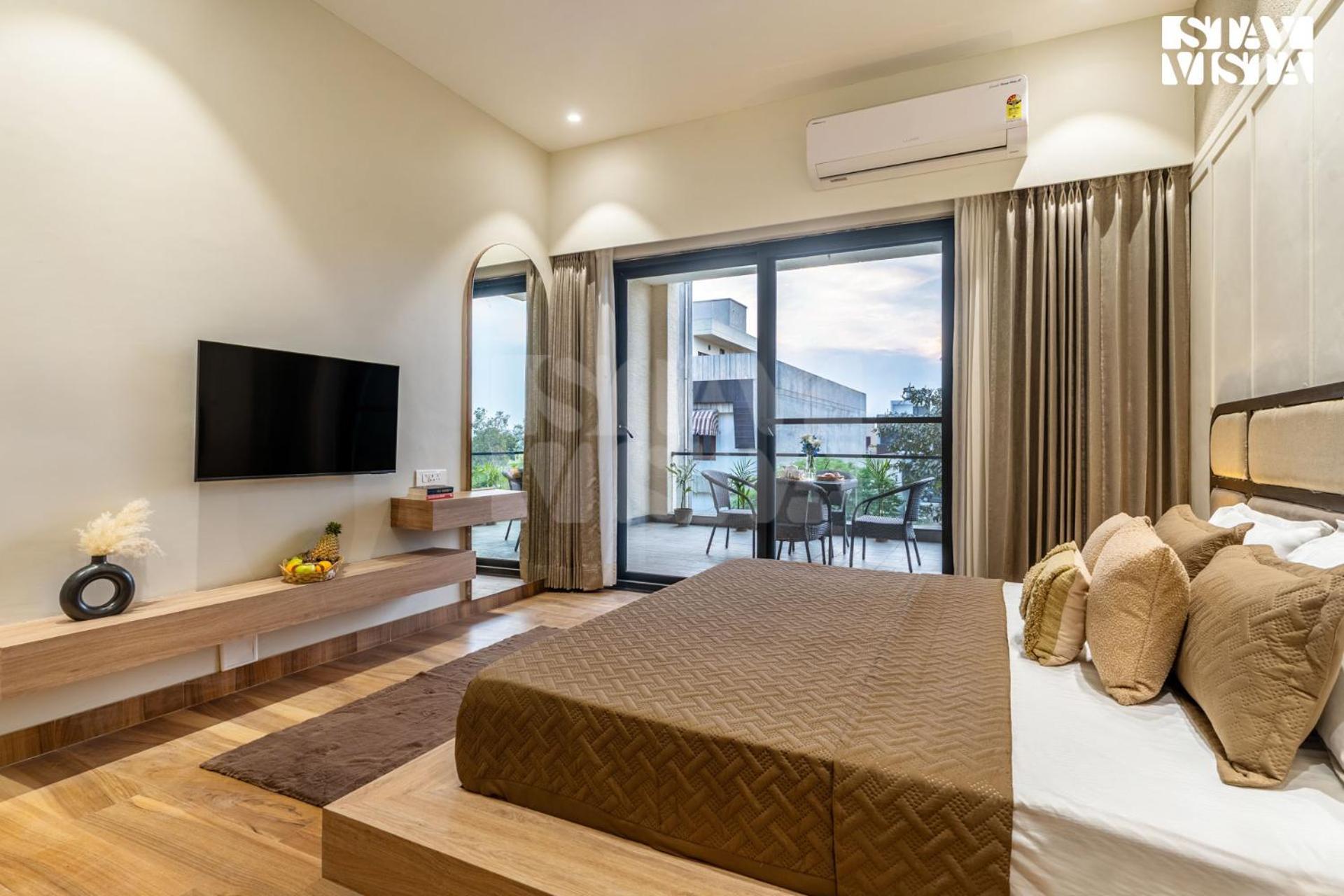 Stayvista At Stay-ish With Pool, Wi-fi, Bbq Villa