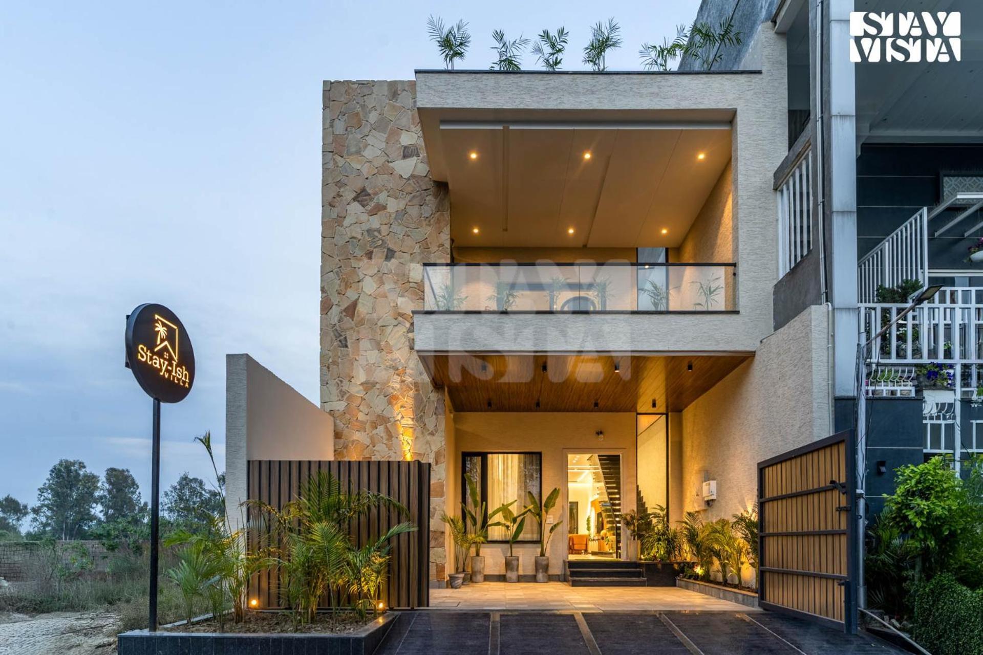 Stayvista At Stay-ish With Pool, Wi-fi, Bbq Villa